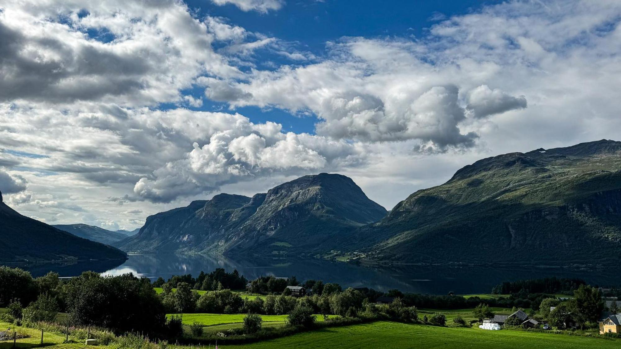 Mjosvang Kafe Vang I Valdres Exterior foto
